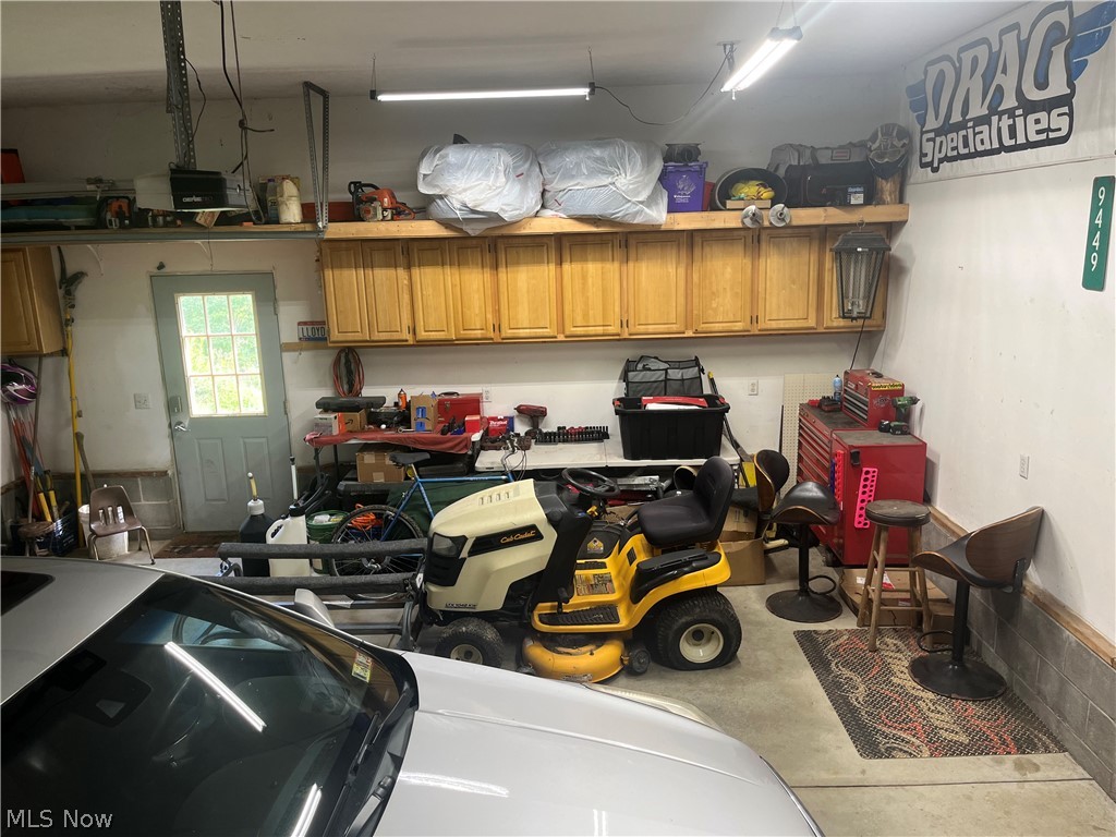 9449 Old State Road Chardon OH 44024
