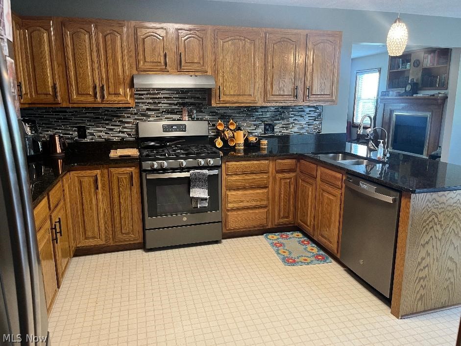 9449 Old State Road Chardon OH 44024