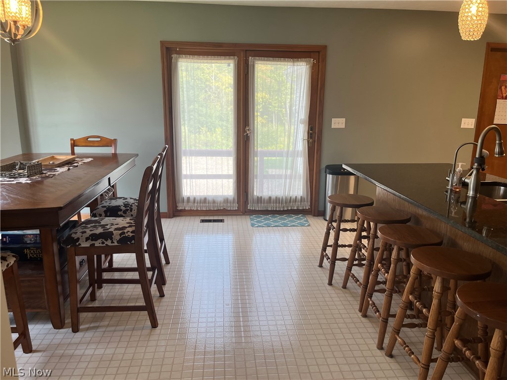 9449 Old State Road Chardon OH 44024