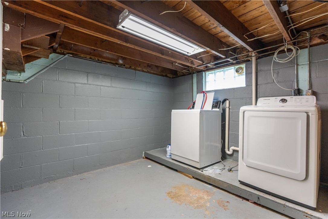 2551 Harsh Avenue SE Massillon OH 44646