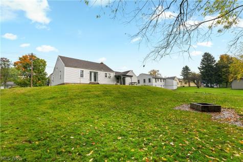 2551 Harsh Avenue SE Massillon OH 44646