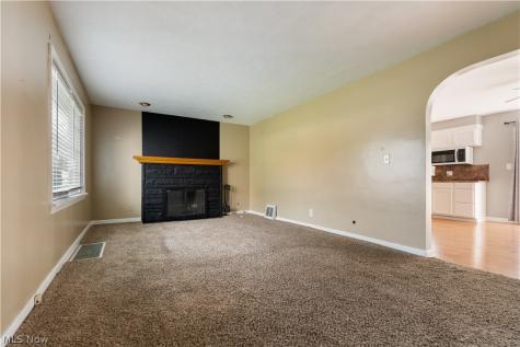 2551 Harsh Avenue SE Massillon OH 44646