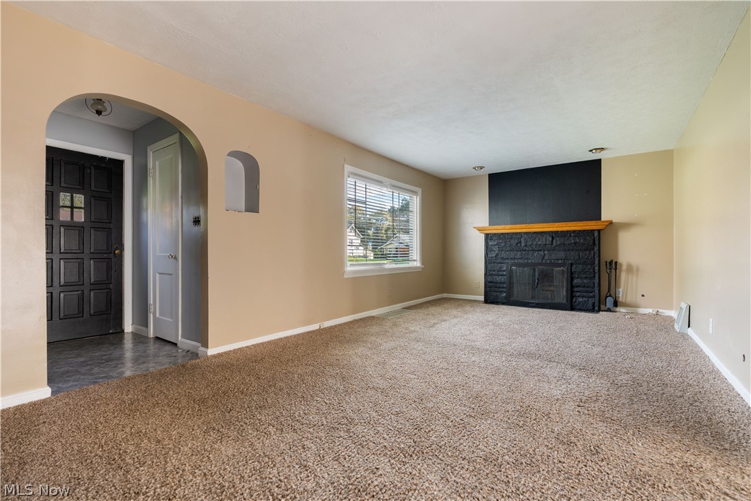2551 Harsh Avenue SE Massillon OH 44646