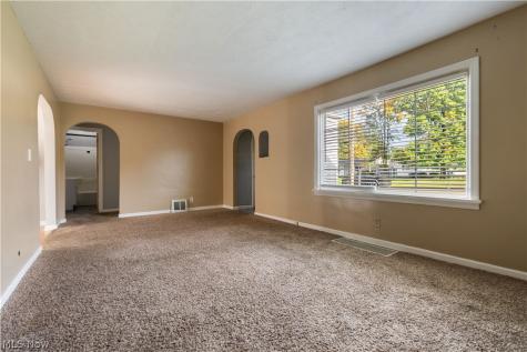 2551 Harsh Avenue SE Massillon OH 44646