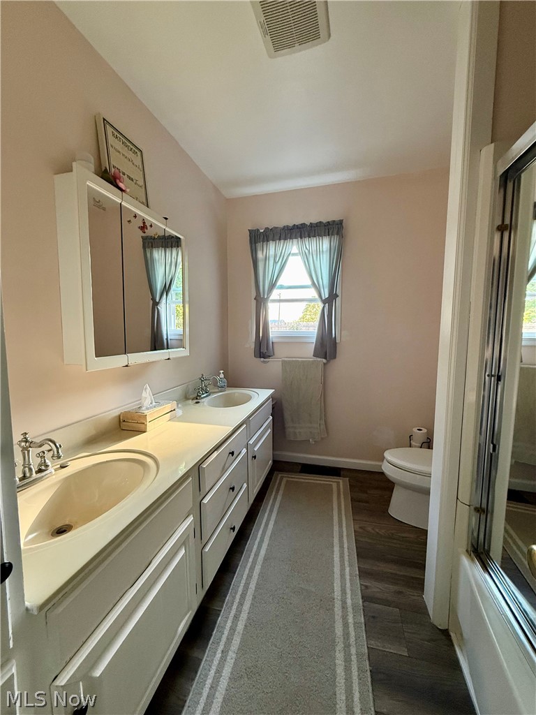 16916 State Route 644 Salineville OH 43945