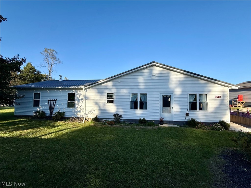 16916 State Route 644 Salineville OH 43945