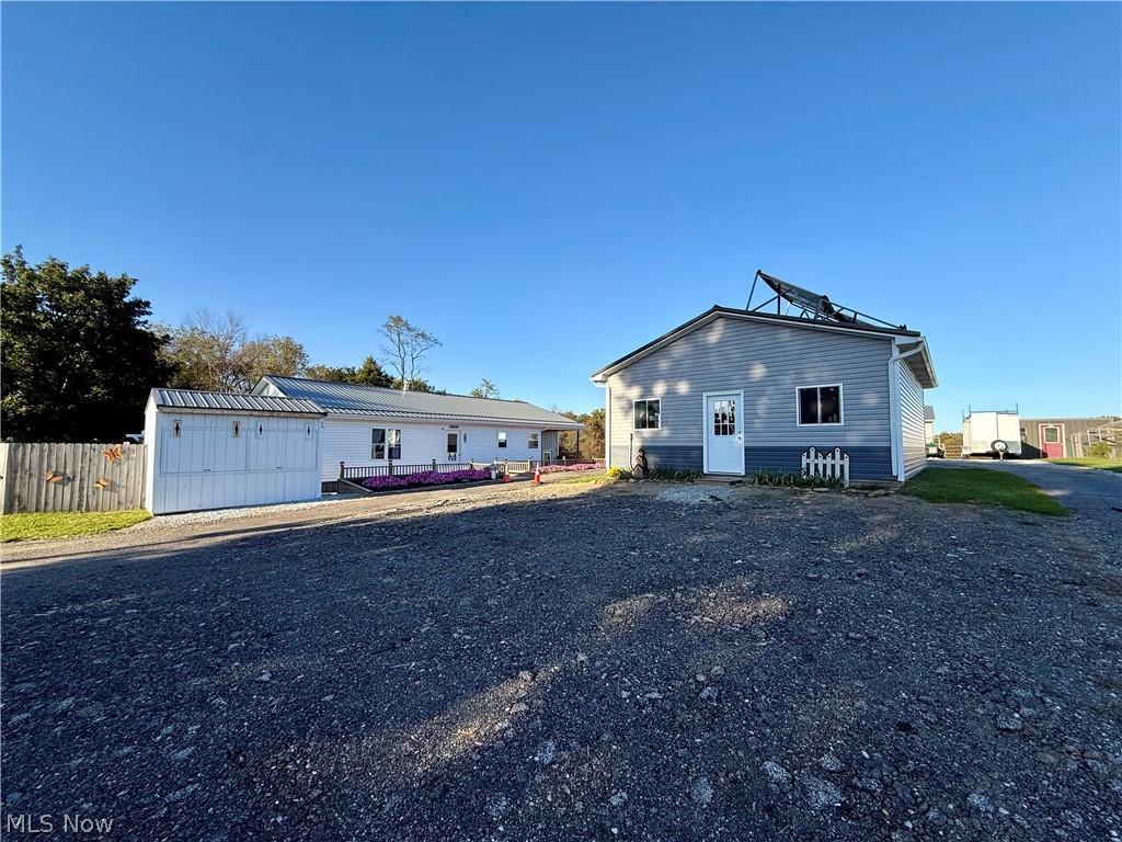 16916 State Route 644 Salineville OH 43945