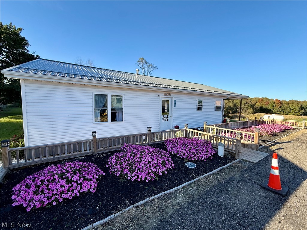 16916 State Route 644 Salineville OH 43945