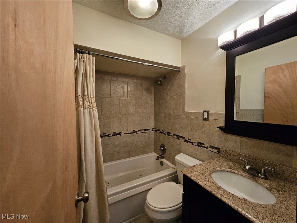 2070 Thurmont Road Akron OH 44313