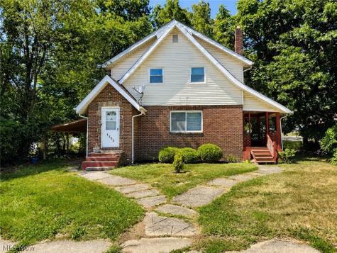1352 Diagonal Road Akron OH 44320