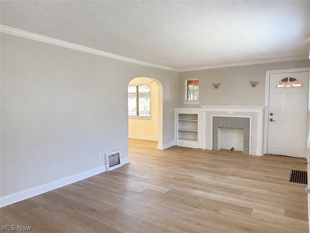 1352 Diagonal Road Akron OH 44320