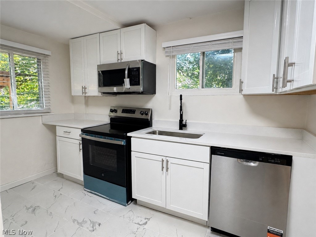 1352 Diagonal Road Akron OH 44320