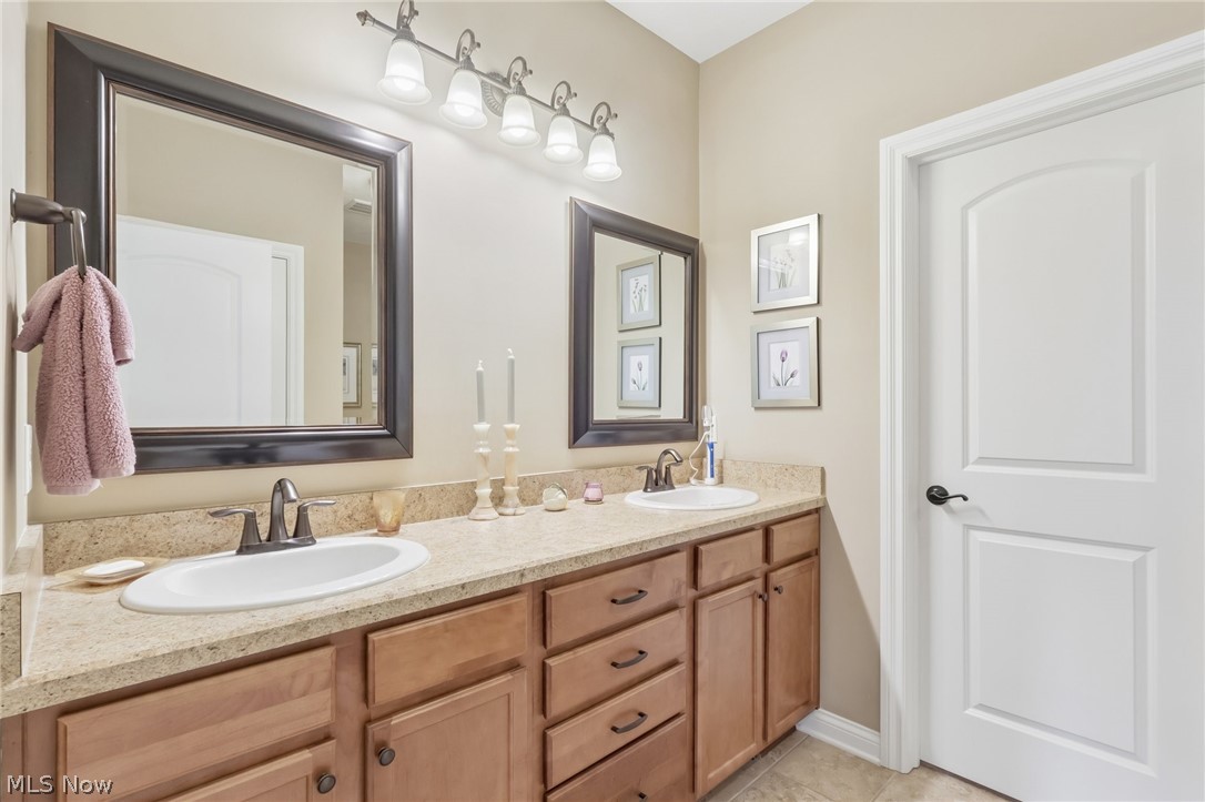 4239 Saint Annes Court Avon OH 44011