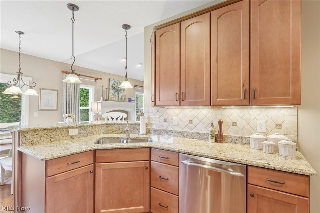 4239 Saint Annes Court Avon OH 44011
