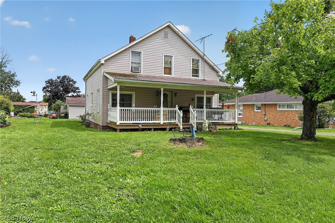 620 Lincoln Avenue NW Carrollton OH 44615