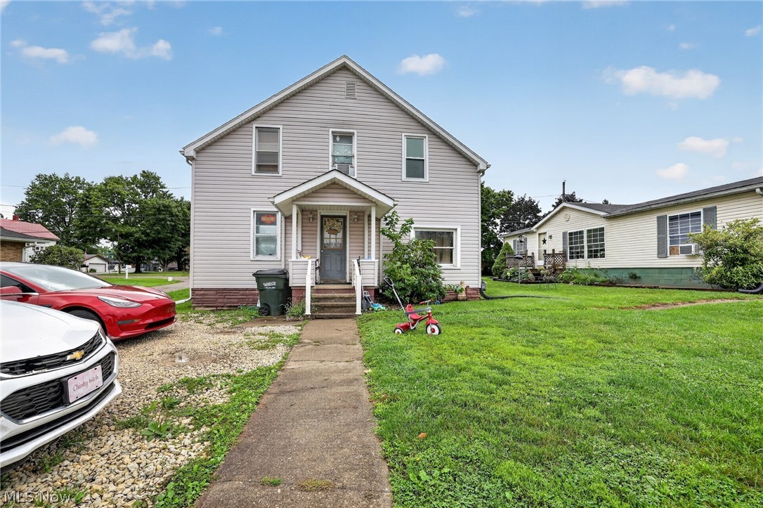 620 Lincoln Avenue NW Carrollton OH 44615