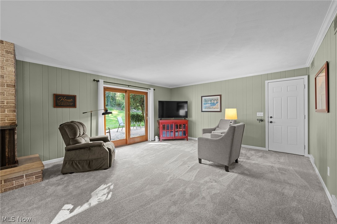 802 Deerfield Lane NE Massillon OH 44646