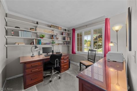 802 Deerfield Lane NE Massillon OH 44646