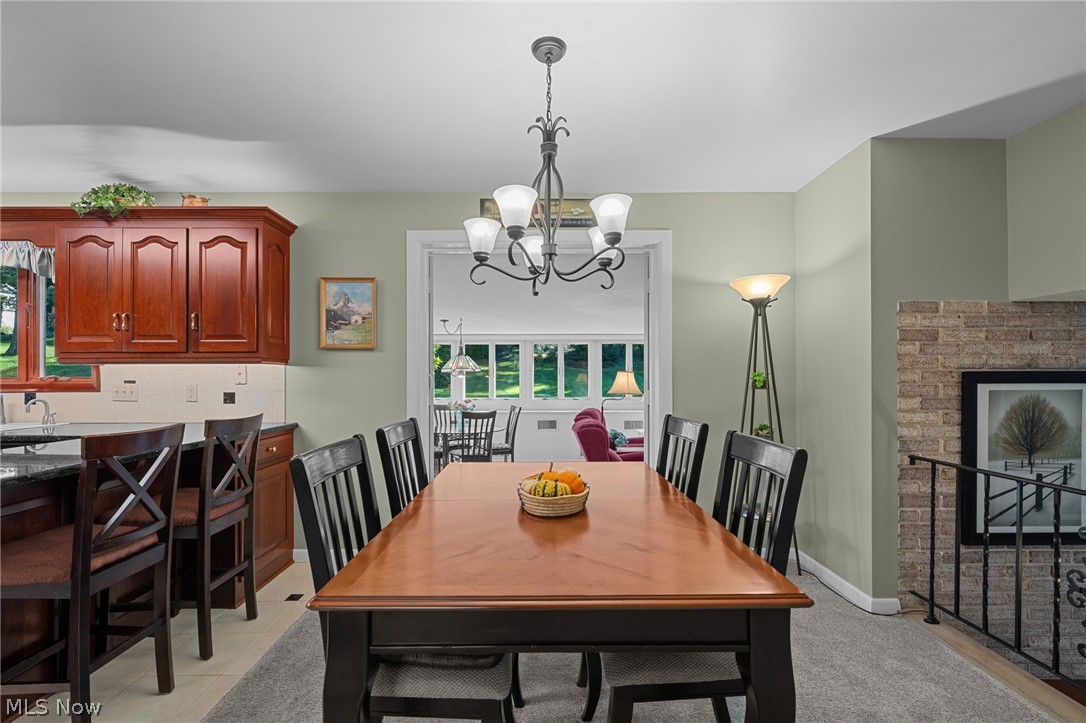 802 Deerfield Lane NE Massillon OH 44646