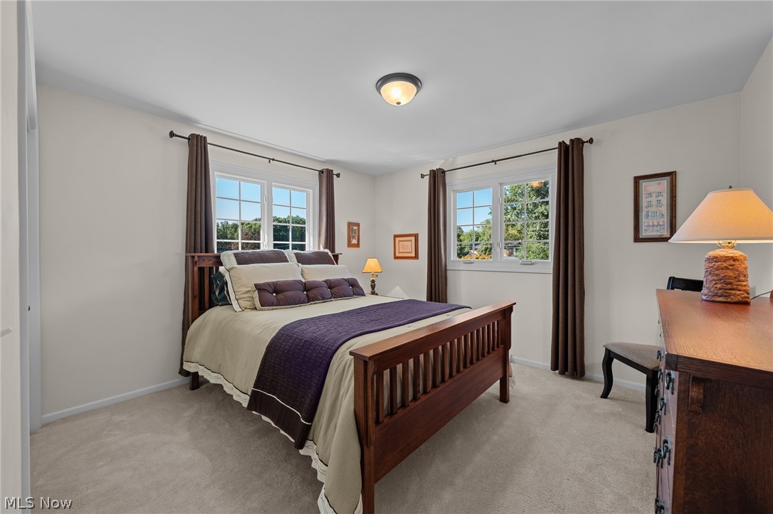 802 Deerfield Lane NE Massillon OH 44646
