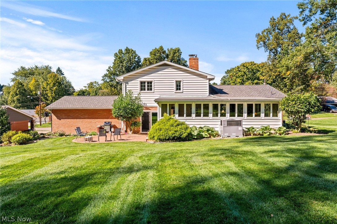 802 Deerfield Lane NE Massillon OH 44646