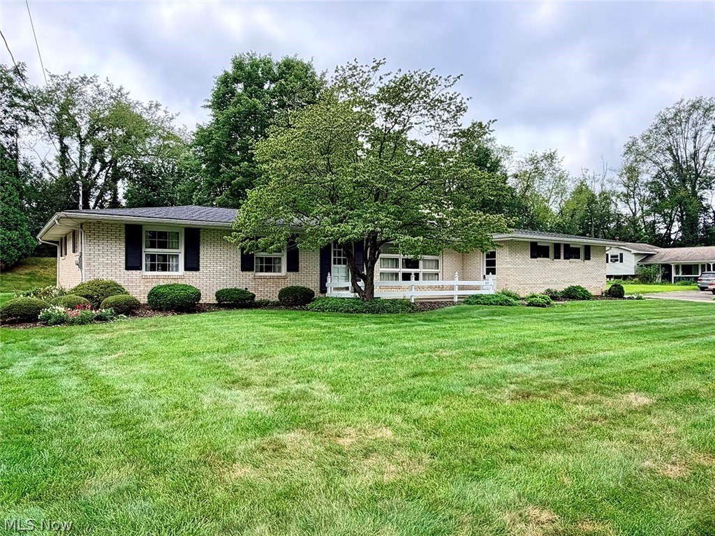 207 Terry Avenue NE Massillon OH 44646