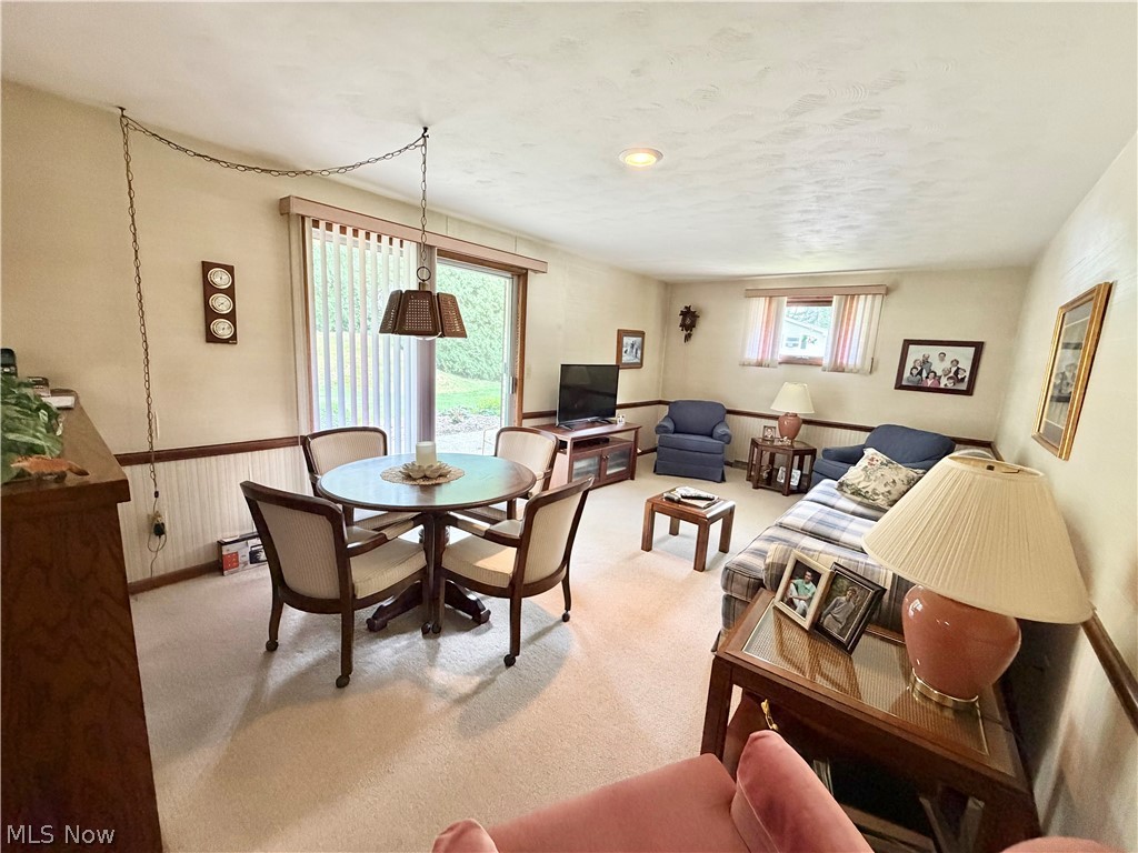 207 Terry Avenue NE Massillon OH 44646