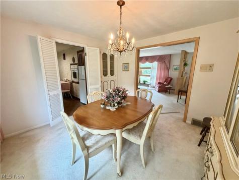 207 Terry Avenue NE Massillon OH 44646