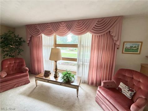 207 Terry Avenue NE Massillon OH 44646