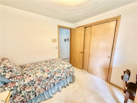 207 Terry Avenue NE Massillon OH 44646