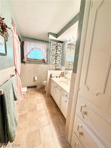 207 Terry Avenue NE Massillon OH 44646