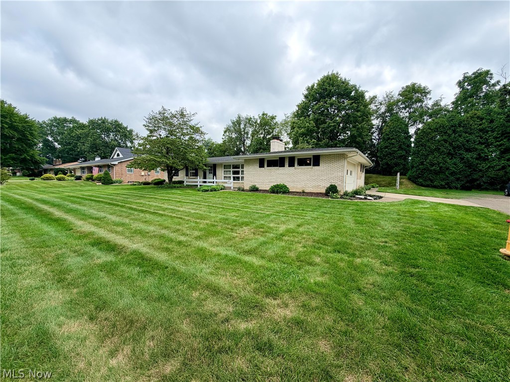 207 Terry Avenue NE Massillon OH 44646