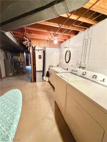 207 Terry Avenue NE Massillon OH 44646