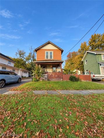 124 N Pleasant Avenue Niles OH 44446