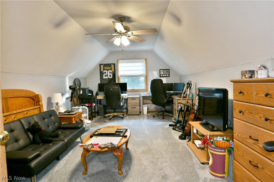 3750 Oakview Drive Girard OH 44420