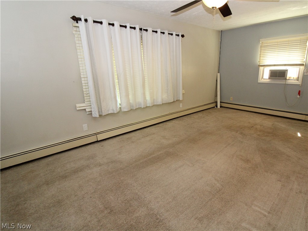 654 Poplar Street Elyria OH 44035
