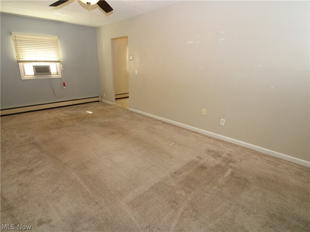 654 Poplar Street Elyria OH 44035