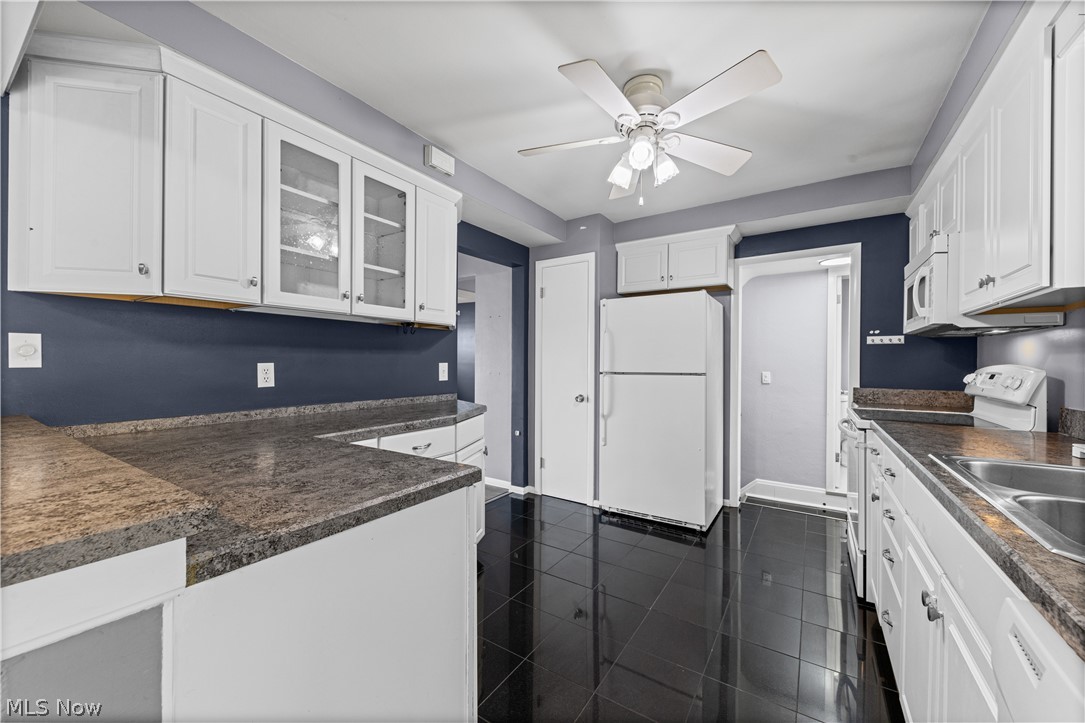 578 E Dartmoor Avenue Seven Hills OH 44131