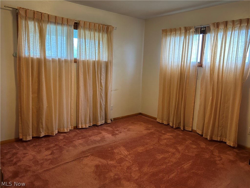 20504 Alameda Parkway Highland Hills OH 44128