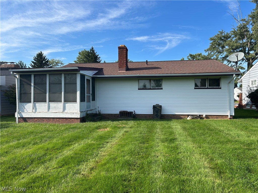 20504 Alameda Parkway Highland Hills OH 44128