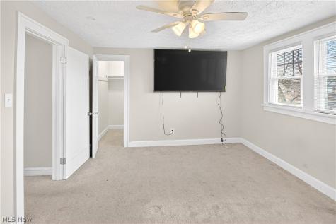 5177 Cato Street Maple Heights OH 44137