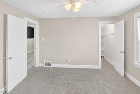5177 Cato Street Maple Heights OH 44137