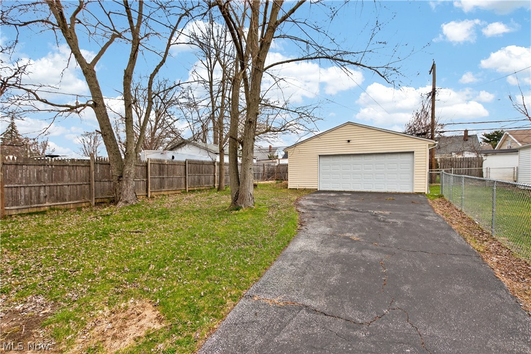 5177 Cato Street Maple Heights OH 44137
