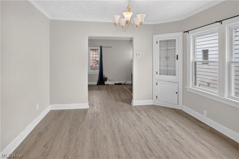 5177 Cato Street Maple Heights OH 44137