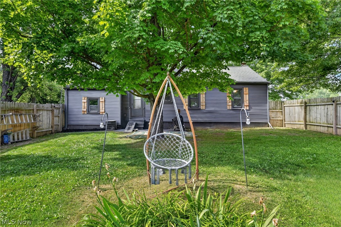 555 Secrist Lane Girard OH 44420