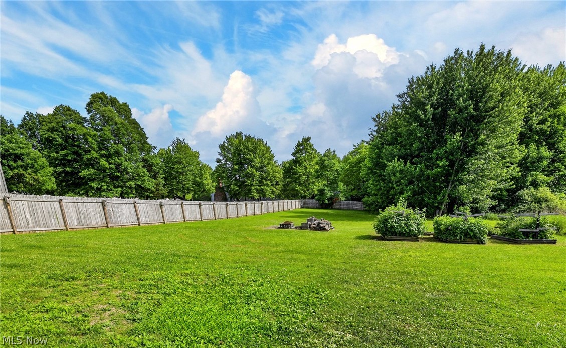 555 Secrist Lane Girard OH 44420