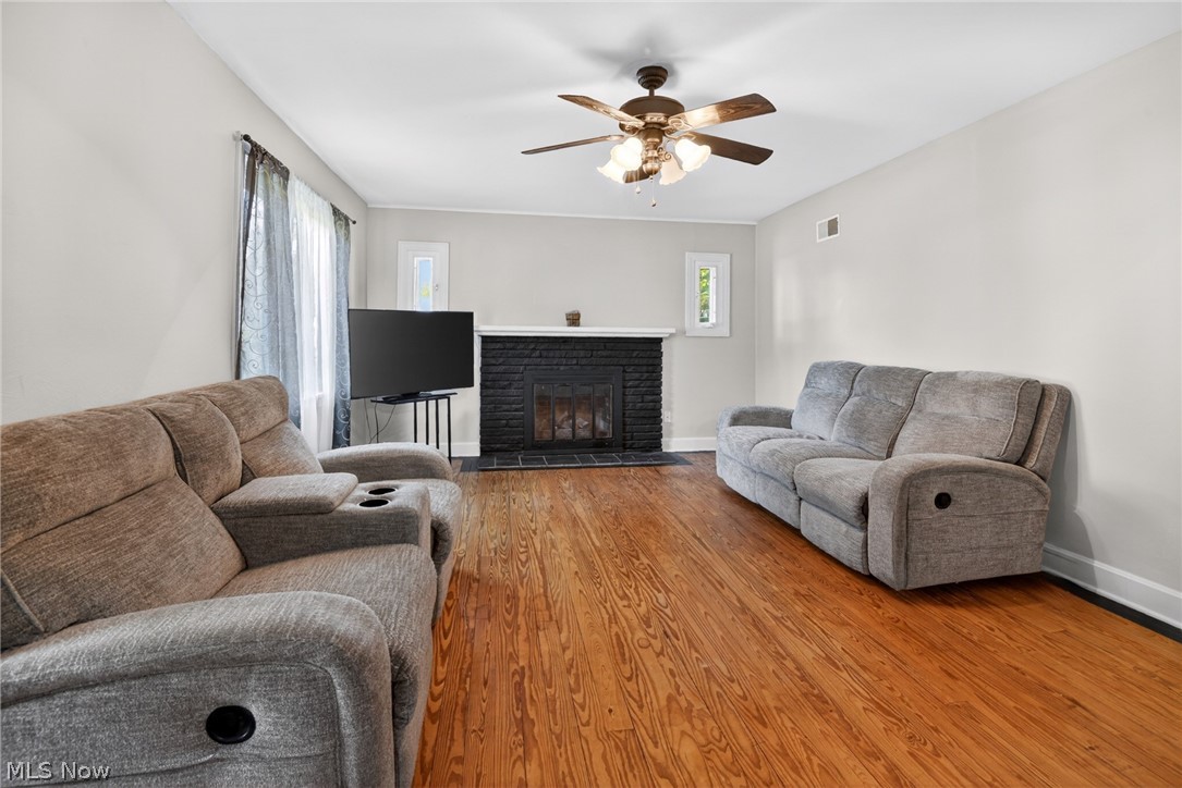 555 Secrist Lane Girard OH 44420