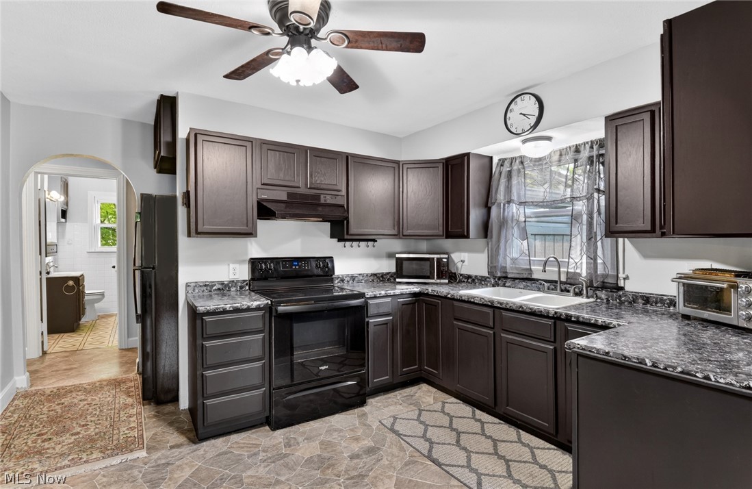 555 Secrist Lane Girard OH 44420