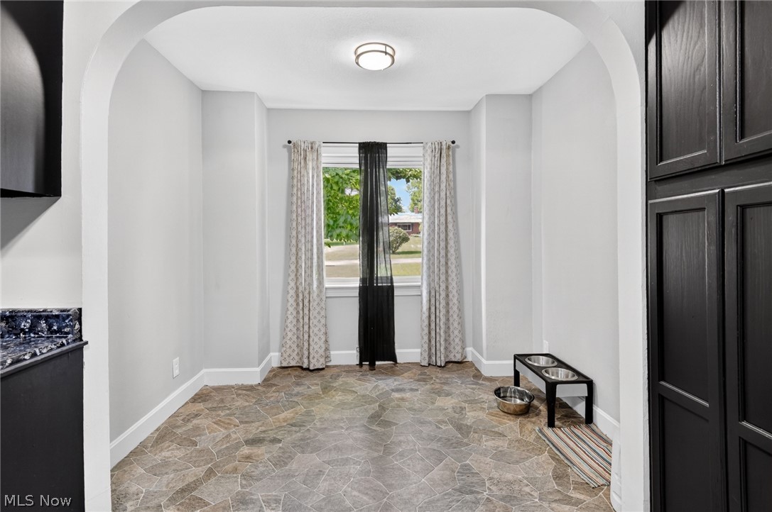 555 Secrist Lane Girard OH 44420
