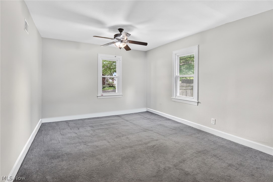 555 Secrist Lane Girard OH 44420